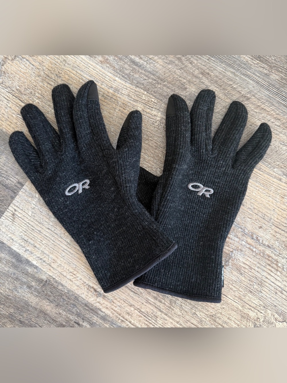 Outdoor Research Men’s Medium Flurry Sensor Gloves Speckled Charcoal Winter